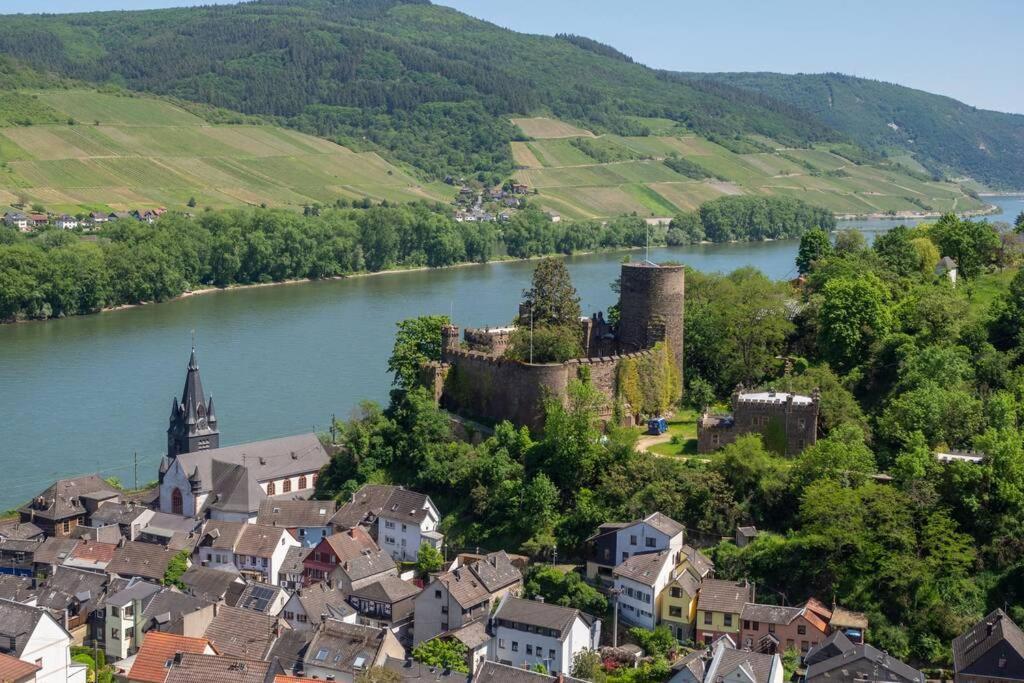 Rheintal-Ferien - 90 Qm Ferienwohnung Mit Wine & Style - Dein Urlaub Am Rhein Niederheimbach Экстерьер фото